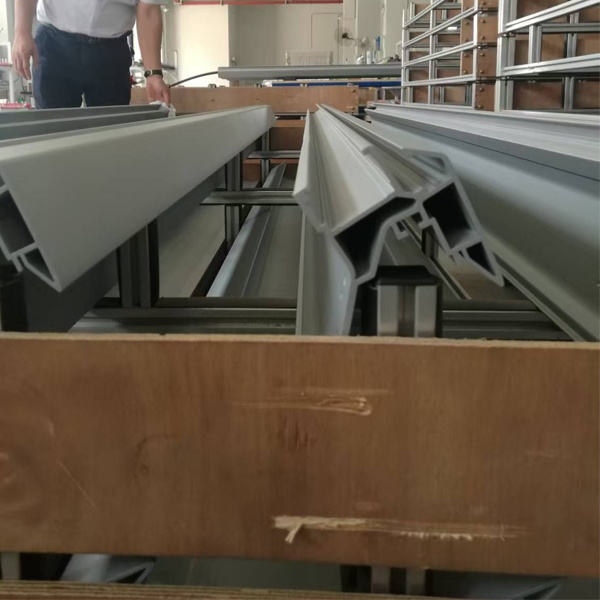 aluminum profiles used for Machinery.jpg